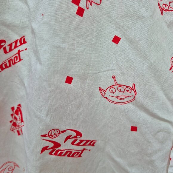 Mens medium Toy Story vintage short sleeved button down Planet button down shirt - Picture 4 of 5